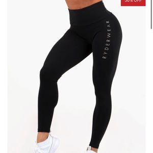 Ryderwear STAPLES SCRUNCH BUM LEGGINGS